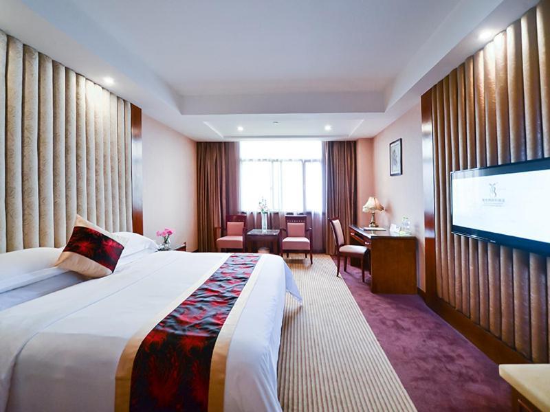 Vienna Hotel Nanning Jiangnan Wanda Экстерьер фото