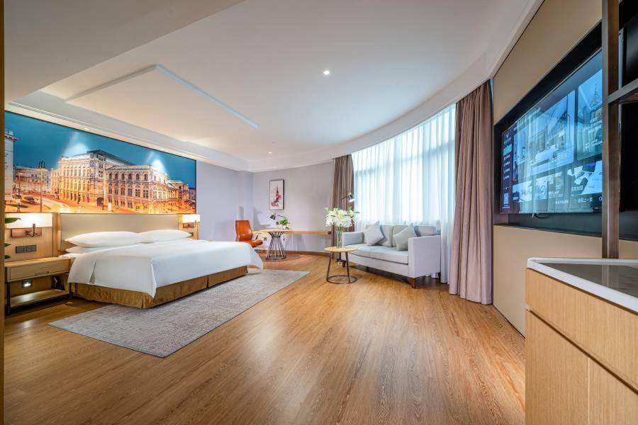 Vienna Hotel Nanning Jiangnan Wanda Экстерьер фото